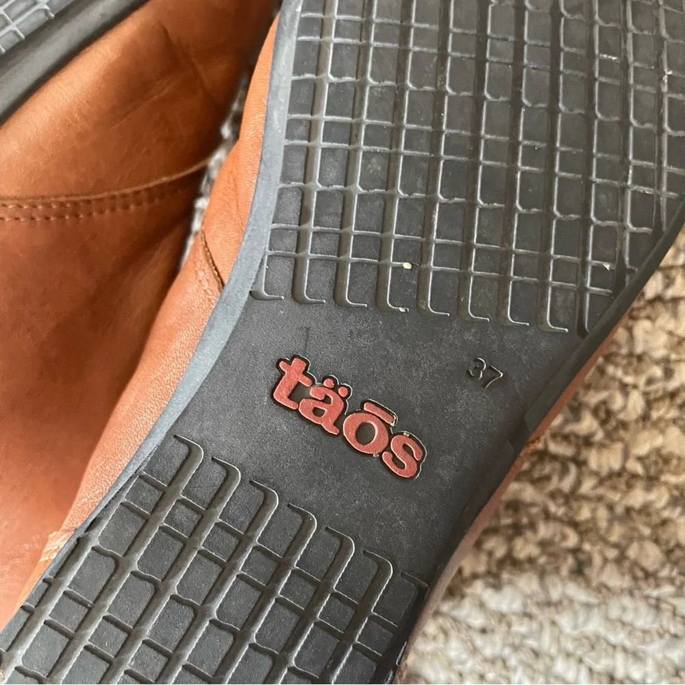 Taos Brown Leather Robin Boots 6/6.5